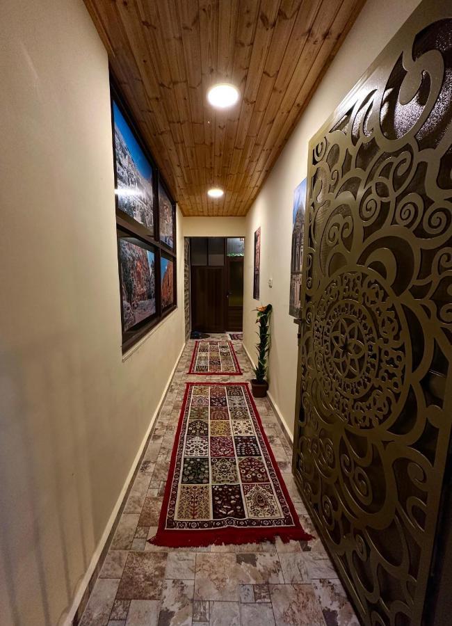 Apartamento Petra Royal House Wadi Musa Exterior foto